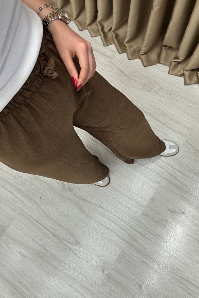 Tensel Kumaş Beli Lastikli Dökümlü Pantolon Kahverengi