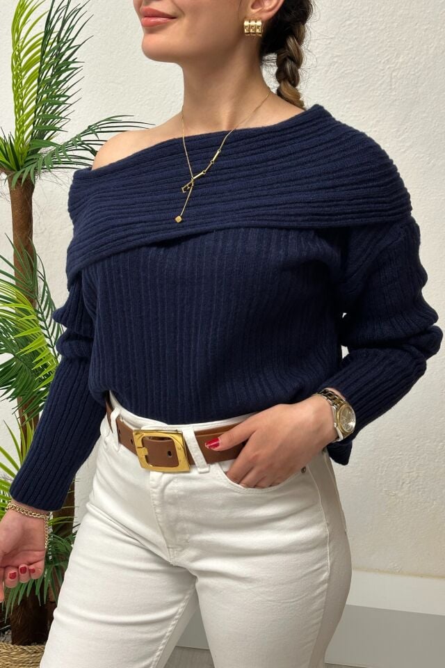 Madonna Kazak Lacivert