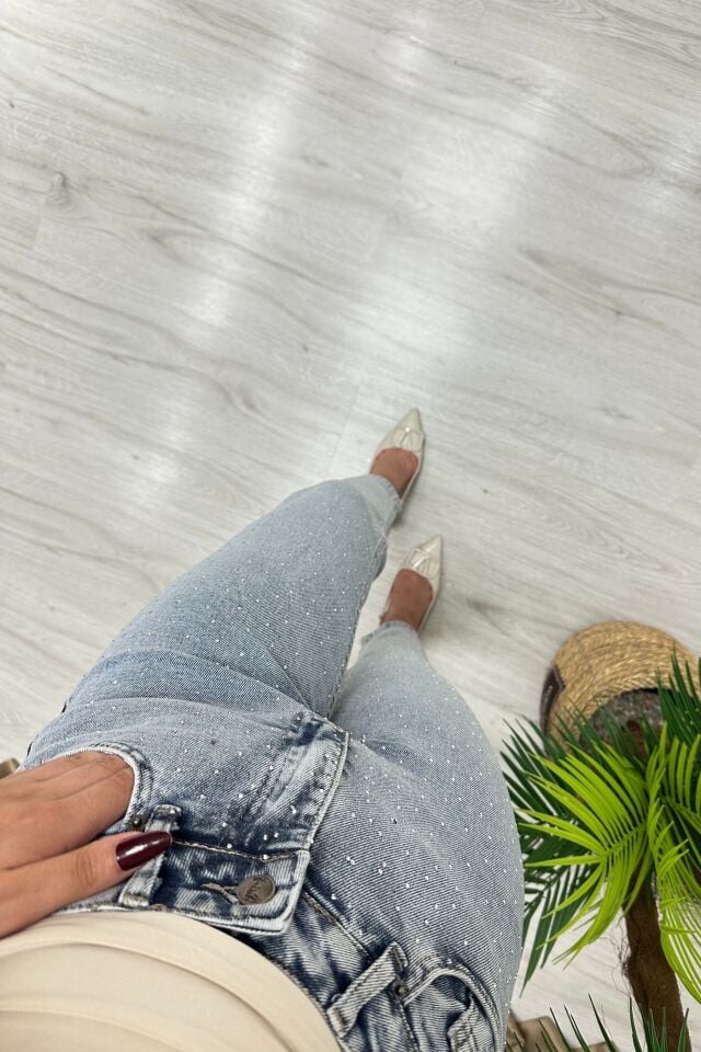 Mom Serpme Taşlı Likralı Premium Jean