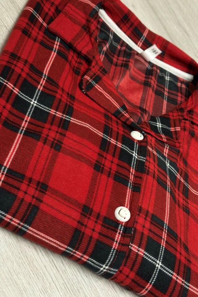 Uzun Kollu  Gömlek Yaka Düğmeli Süet Kumaş Pijama Takımı Ekose