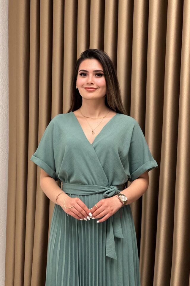Ayrobin Kumaş Kruvaze Yaka Piliseli Elbise Mint Yeşil