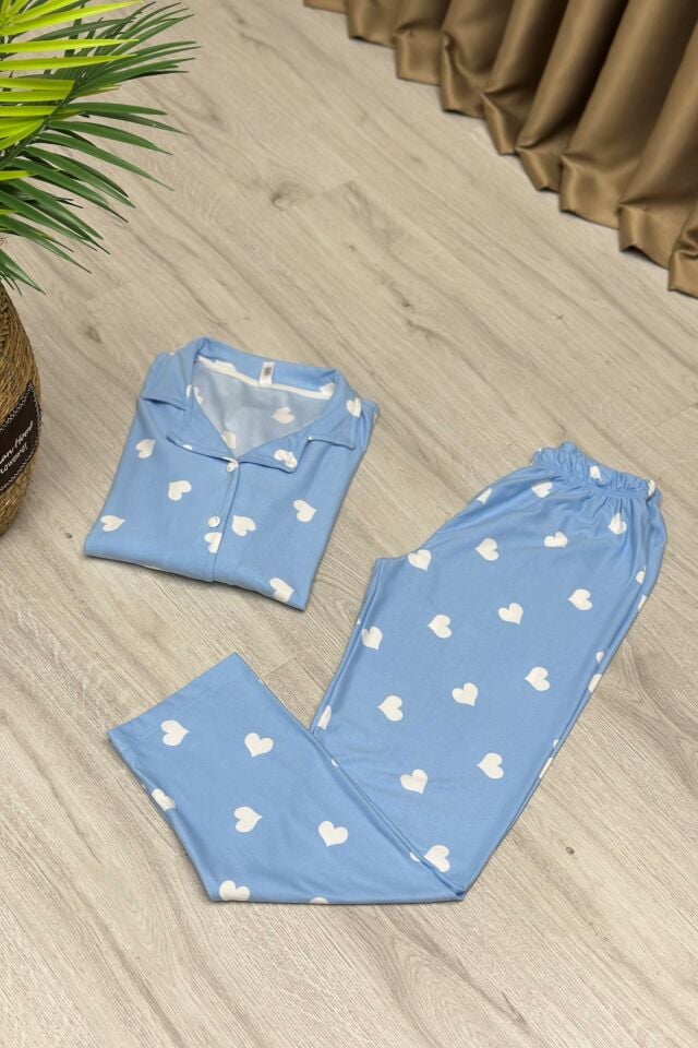 Uzun Kollu  Gömlek Yaka Düğmeli Süet Kumaş Pijama Takımı Mavi Kalpli