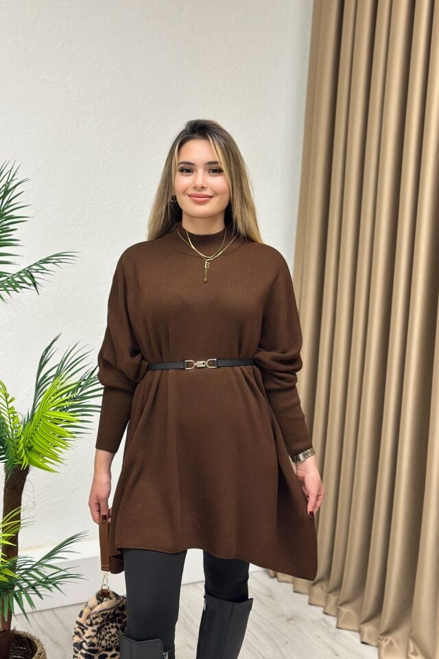 Dik Yaka Triko Panço Acı Kahve