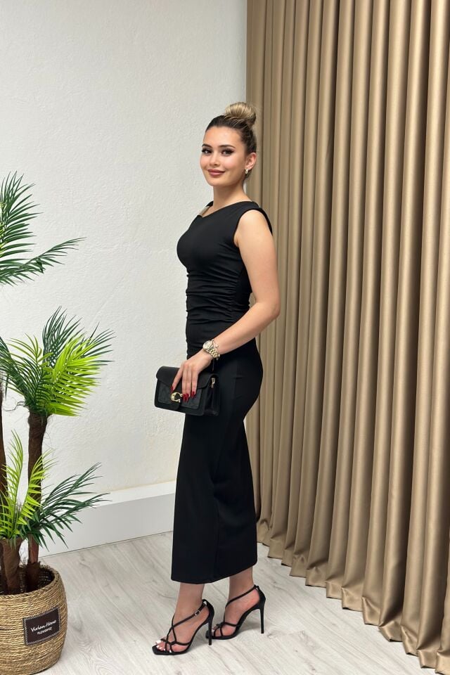 Omuz Gold Tokalı Midi Elbise Siyah