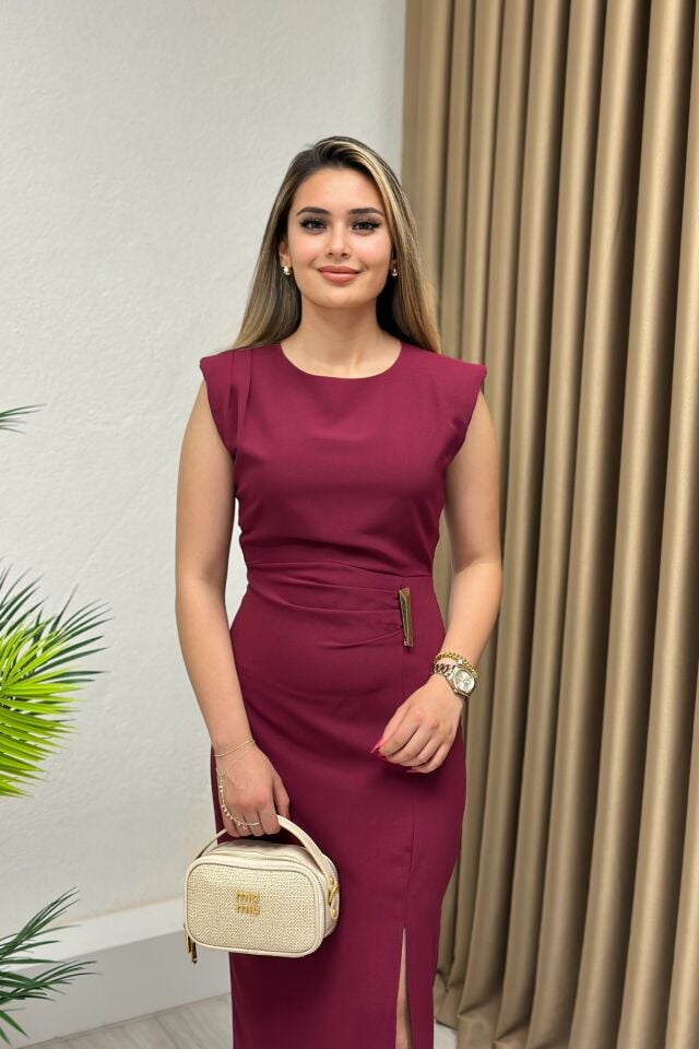 Gold Aksesuarlı Drapeli Vatkalı Kalem Elbise Mürdüm