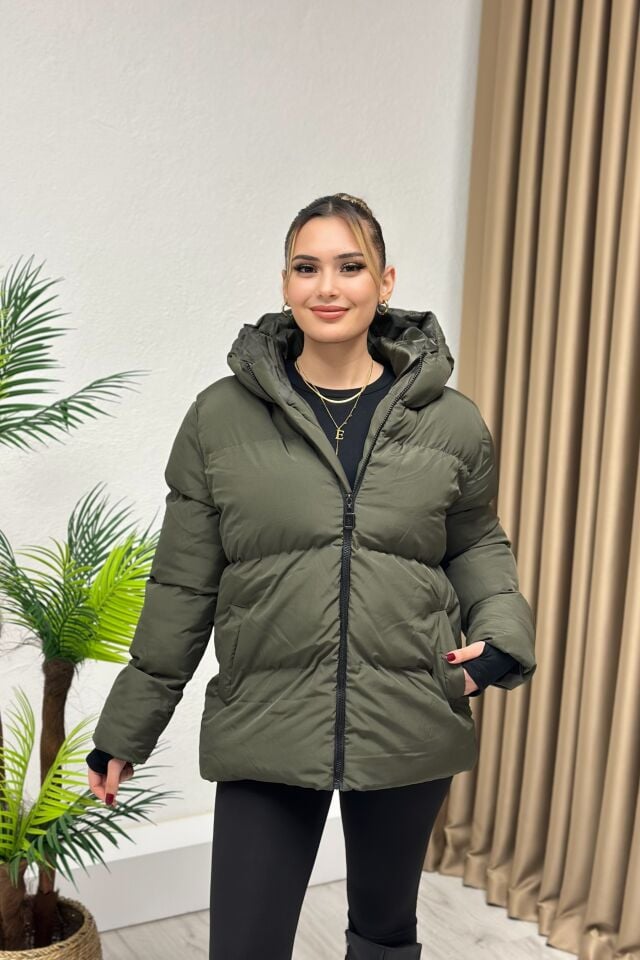 Premium Kapşonlu Şişme Mont Haki Yeşil