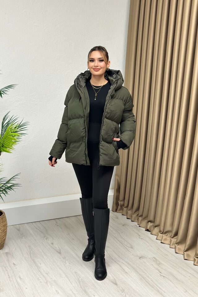 Premium Kapşonlu Şişme Mont Haki Yeşil