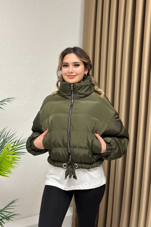 Dik Yaka Crop Şişme Mont Haki Yeşil