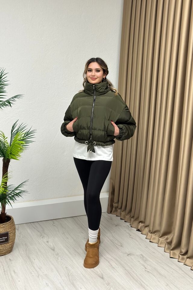 Dik Yaka Crop Şişme Mont Haki Yeşil