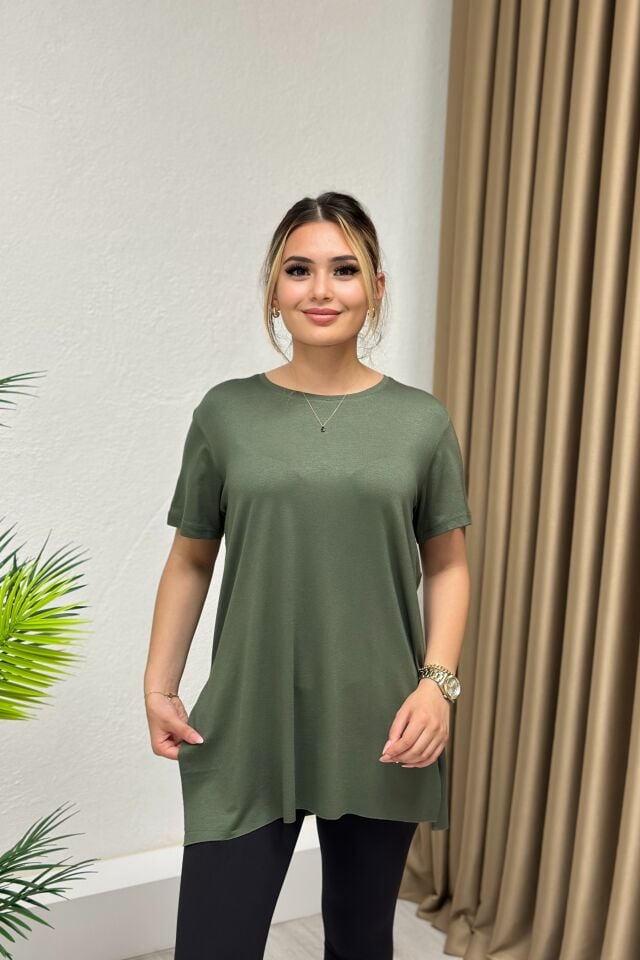 Bisiklet Yaka Yırtmaçlı Power Likra Viskon Kumaş T-Shirt Haki Yeşil