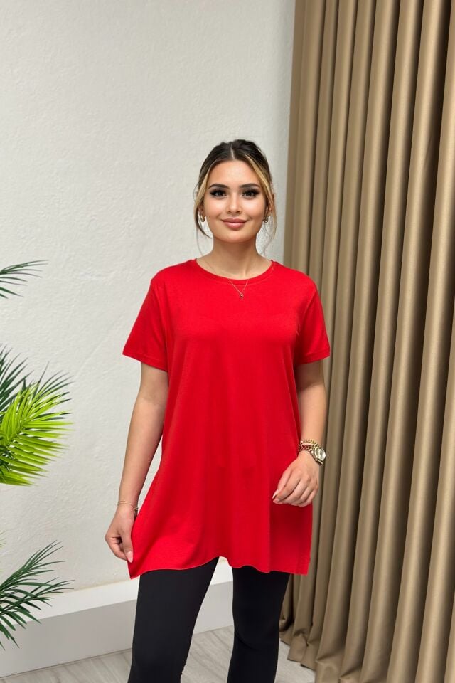 Bisiklet Yaka Yırtmaçlı Power Likra Viskon Kumaş T-Shirt Kırmızı