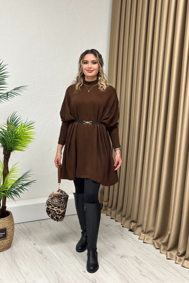 Dik Yaka Triko Panço Acı Kahve