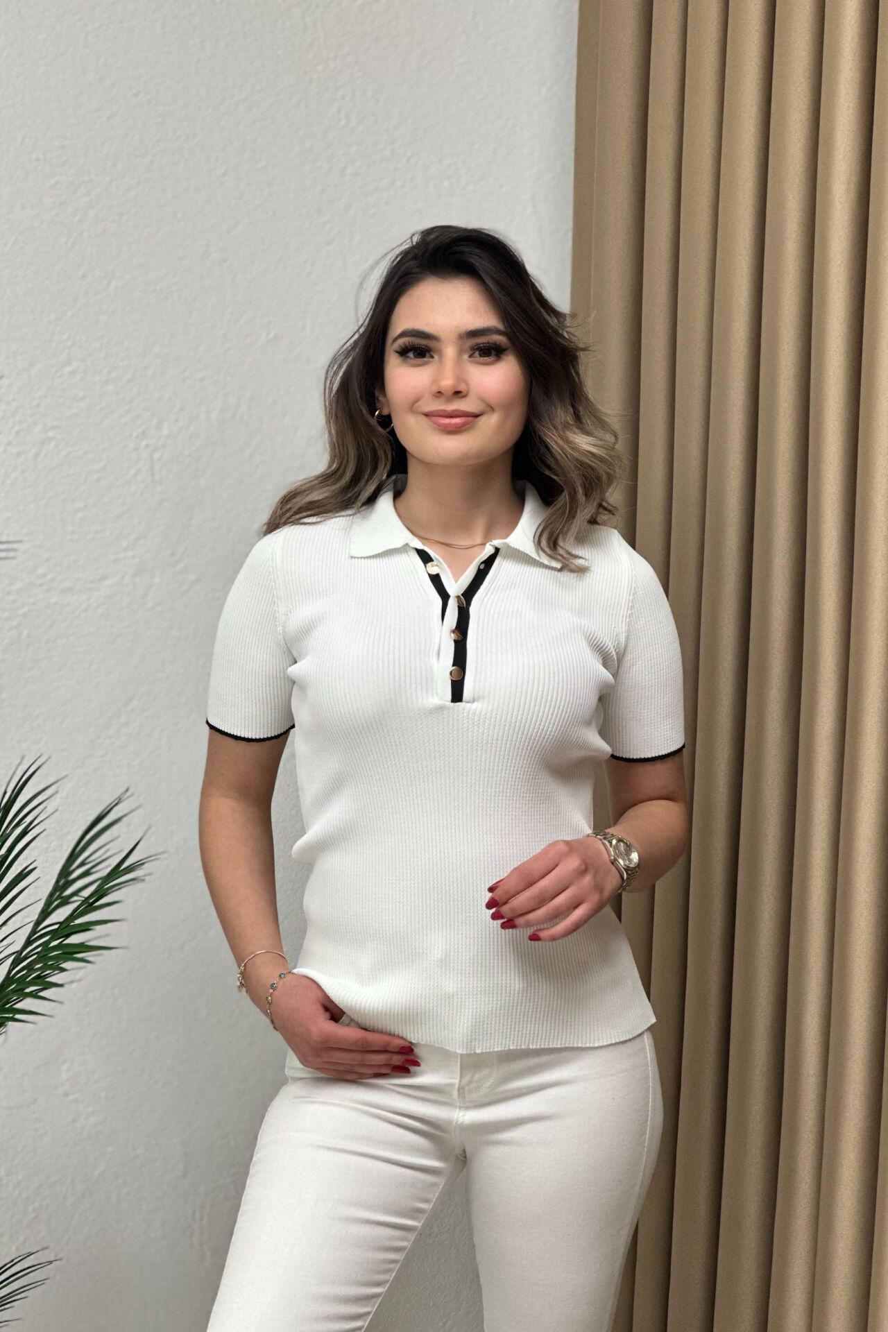 Premium Polo Yaka İnce Triko Düğmeli Bluz Beyaz