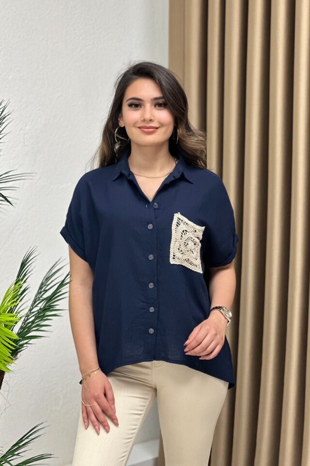 Cep Detaylı Gömlek Lacivert