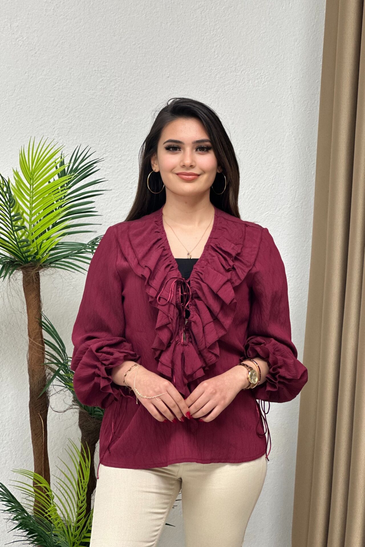 Premium Kalite Fırfırlı Bağcık Detaylı Tensel Kumaş Bluz Bordo