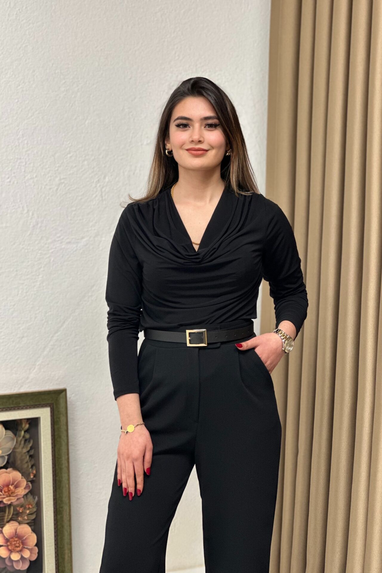 Degaje Yaka Sandy Kumaş Büyük Beden Bluz Siyah
