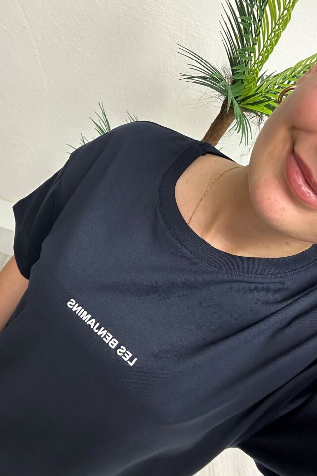 Les Benjamins T-Shirt Lacivert