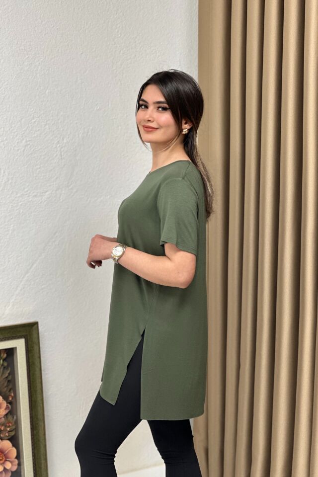 Bisiklet Yaka Yırtmaçlı Power Likra Viskon Kumaş T-Shirt Haki Yeşil