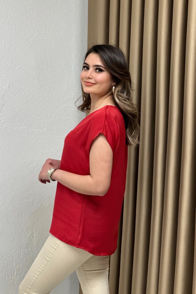 Saten Ayrobin Bluz Kırmızı
