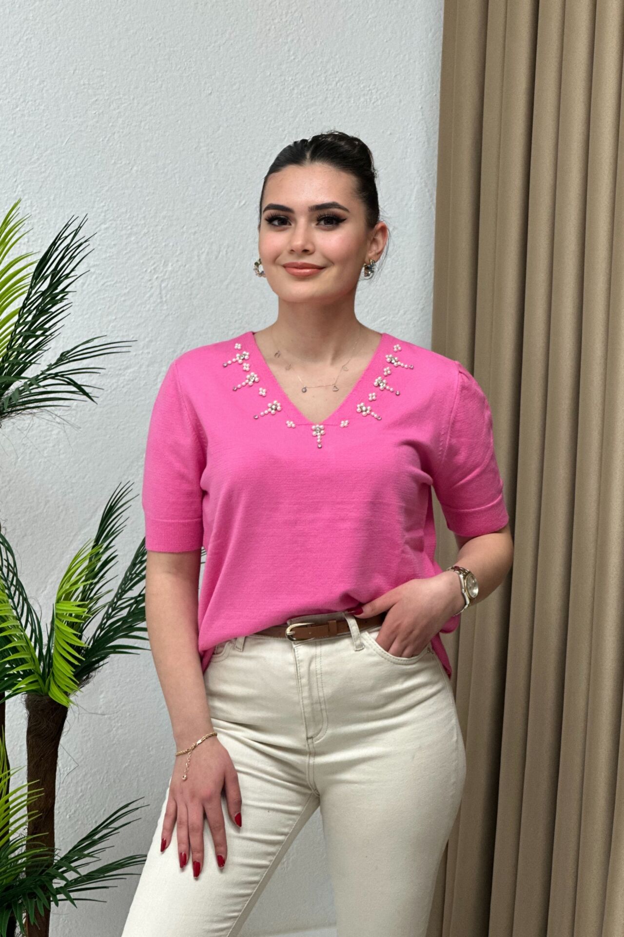 V Yaka Aksesuar Detaylı Premium Kalite Merserize Bluz Pembe