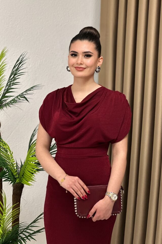 Degaje Yaka Buzzy Kumaş Elbise Bordo