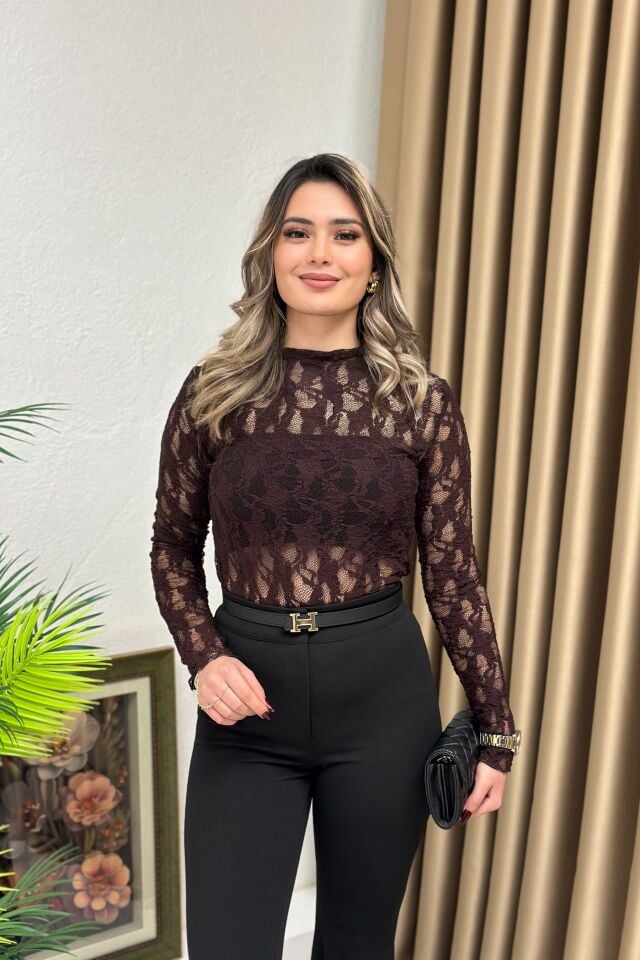 Dik Yaka Transparan Dantel Bluz Mürdüm