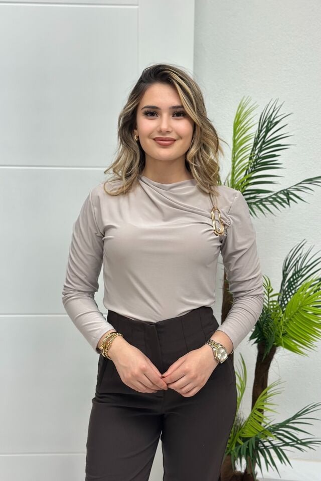 Sandy Kumaş Gold Detaylı Bluz Taupe